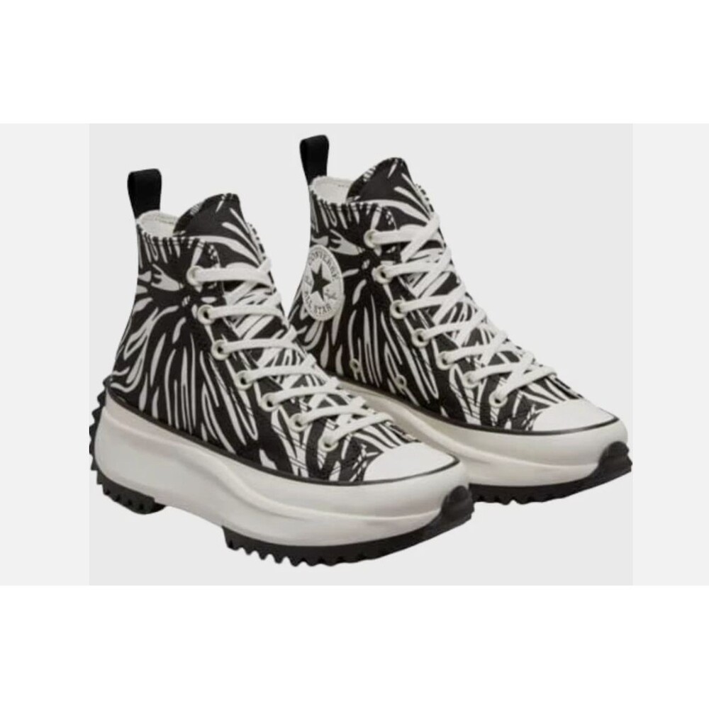 Size 7.5 - Converse Run Star Hike Platform Animalier